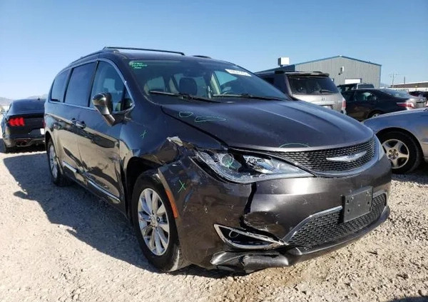 Chrysler Pacifica cena 49000 przebieg: 121143, rok produkcji 2018 z Międzyzdroje małe 46